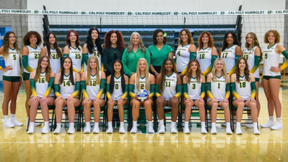 Team photo of the Humboldt women's volleyball team on the court.